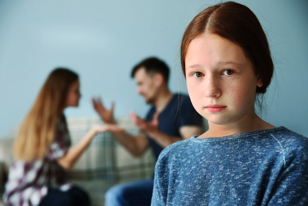 Как родителям продолжать общение после развода