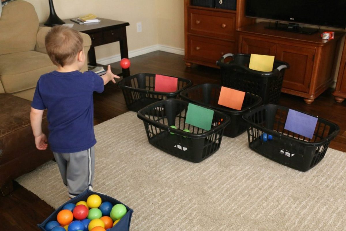 Самые эффективные развивающие игры для ребенка 2-3 года
