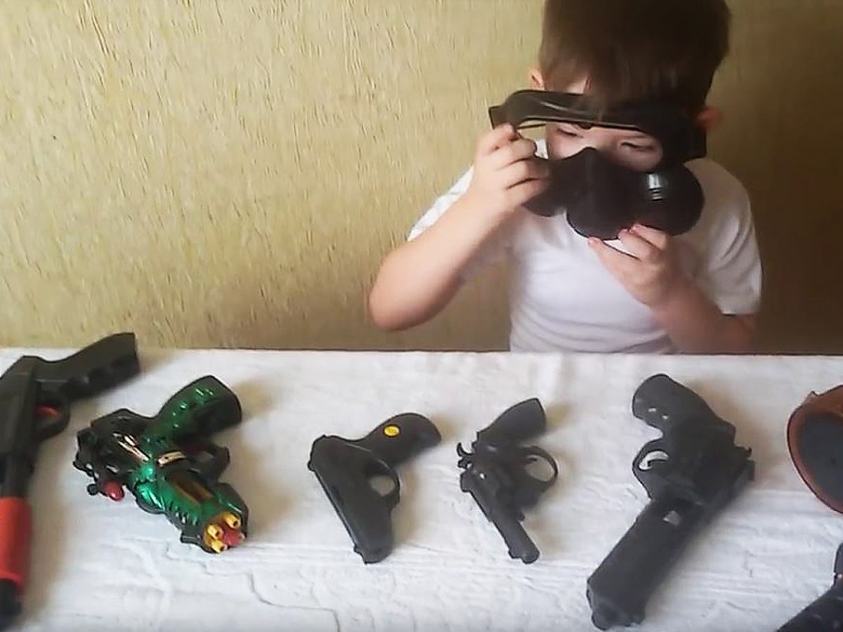 Купить игрушечное оружие в интернет магазине taimyr-expo.ru