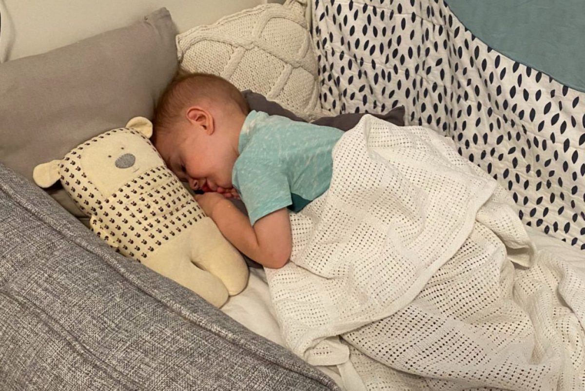 Почему ребенок много пьет ночью и плохо спит ?