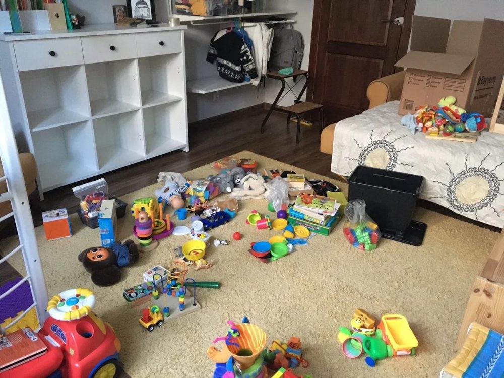 Столько игрушек для развития ребёнка 2 года было у нас дома